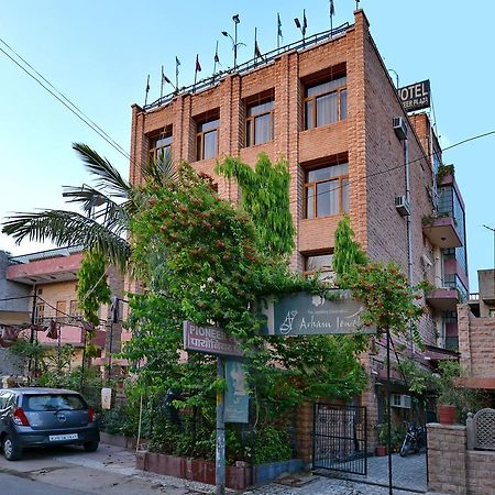 Oyo 9900 Hotel Pioneer Plaza 焦特布尔 外观 照片