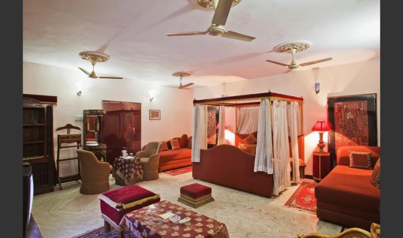 Oyo 9900 Hotel Pioneer Plaza 焦特布尔 外观 照片