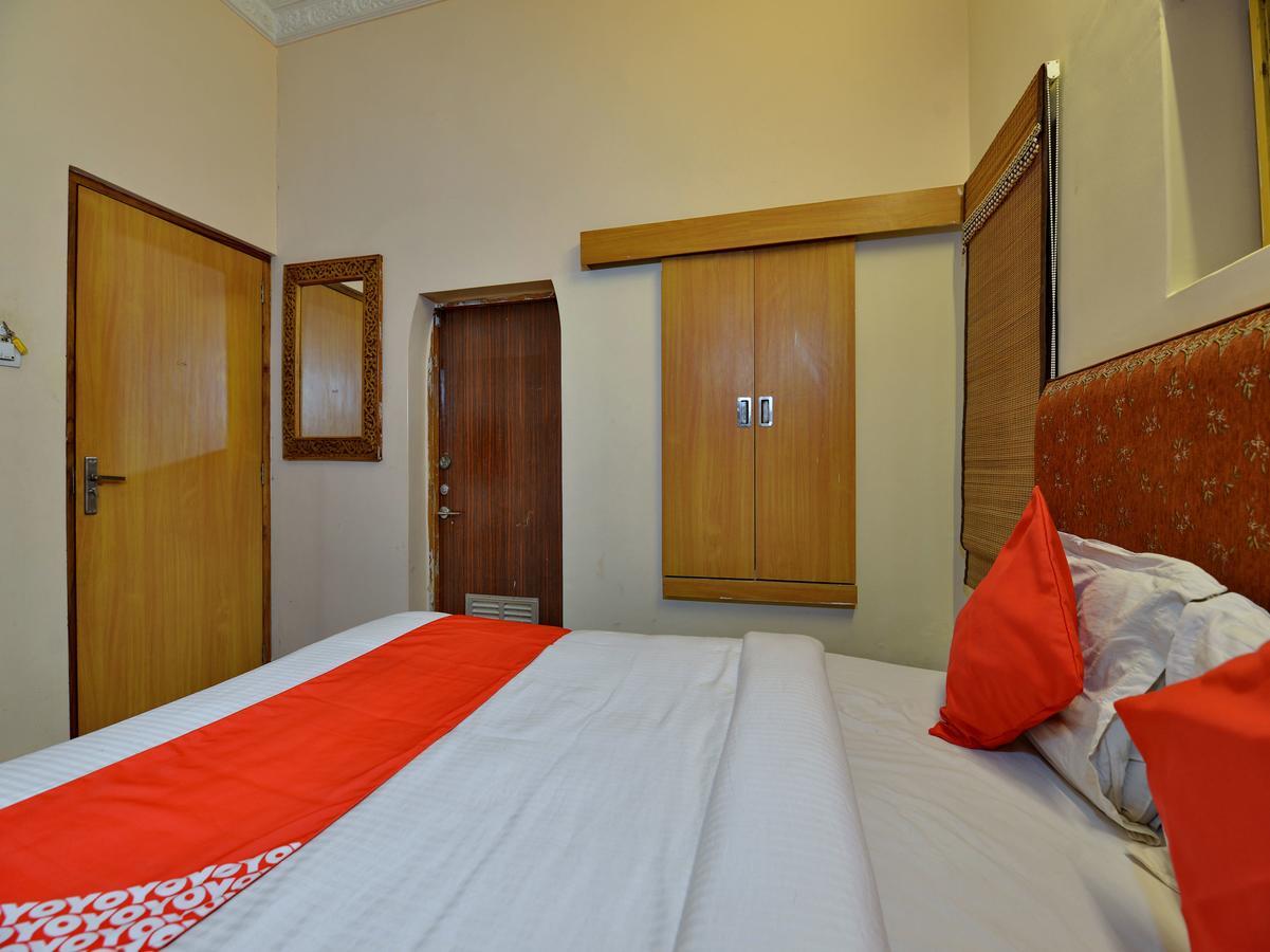 Oyo 9900 Hotel Pioneer Plaza 焦特布尔 外观 照片