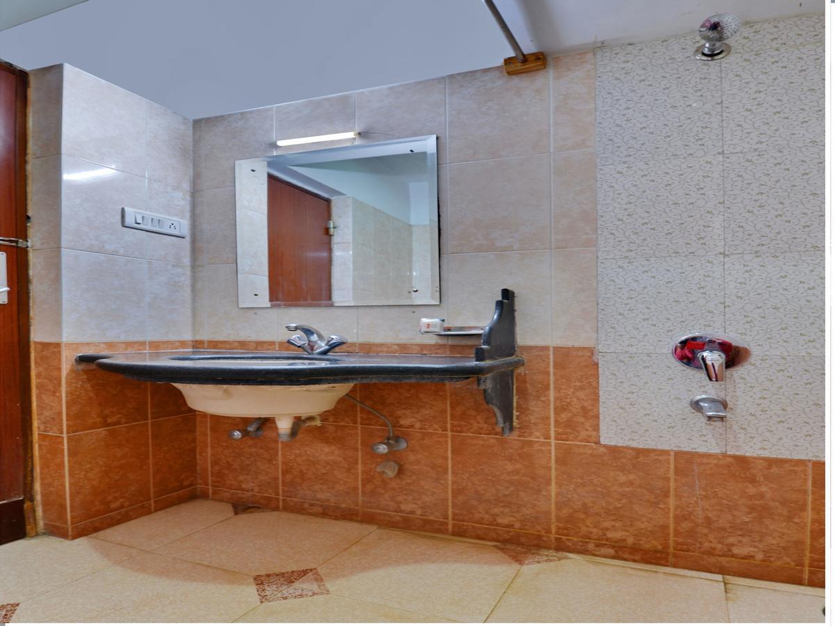 Oyo 9900 Hotel Pioneer Plaza 焦特布尔 外观 照片