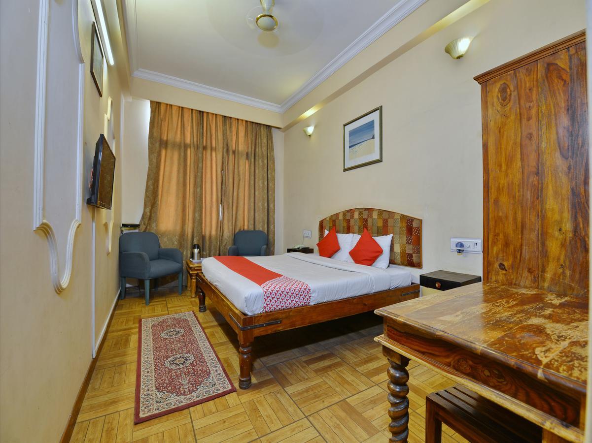 Oyo 9900 Hotel Pioneer Plaza 焦特布尔 外观 照片
