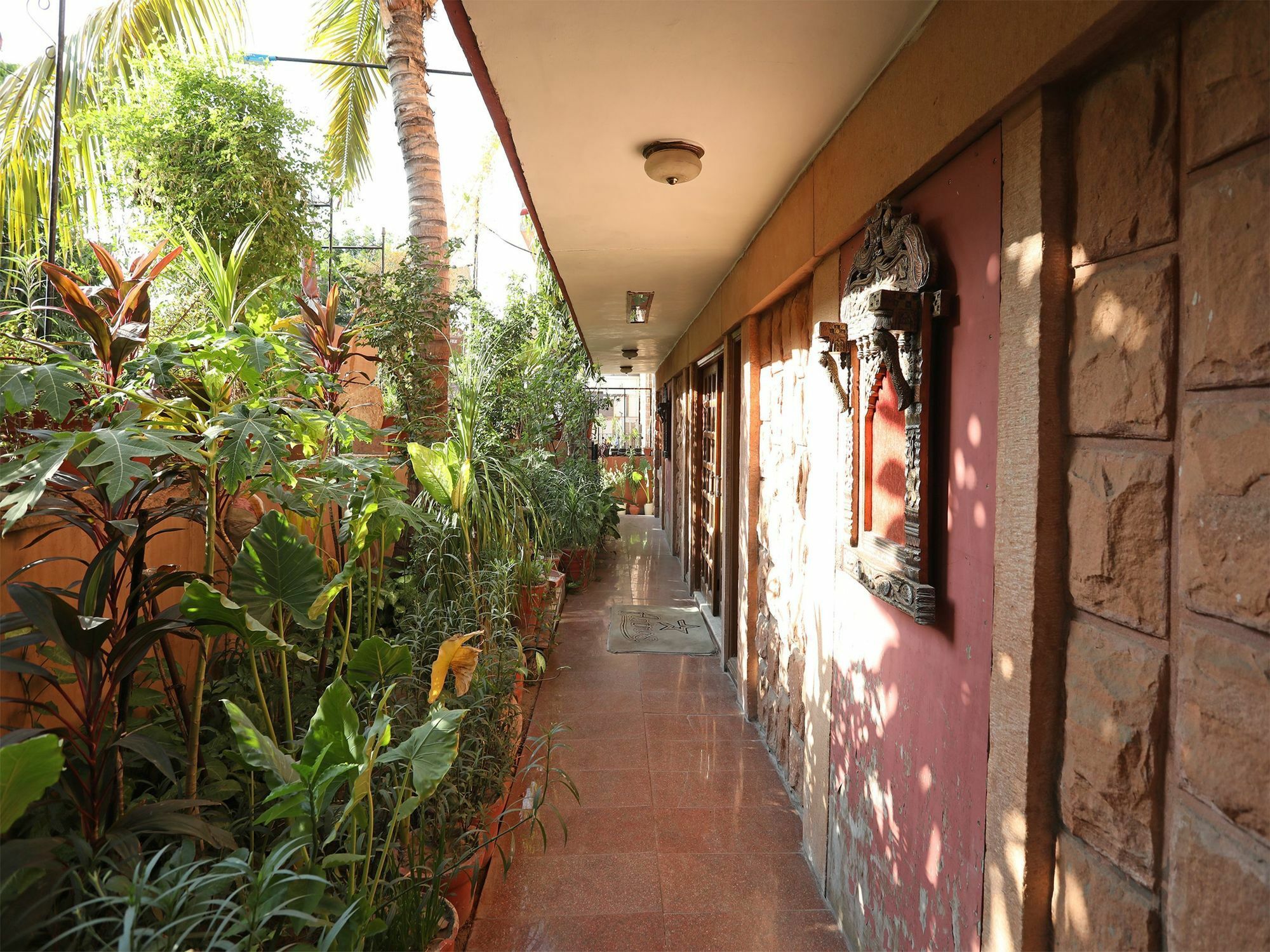 Oyo 9900 Hotel Pioneer Plaza 焦特布尔 外观 照片